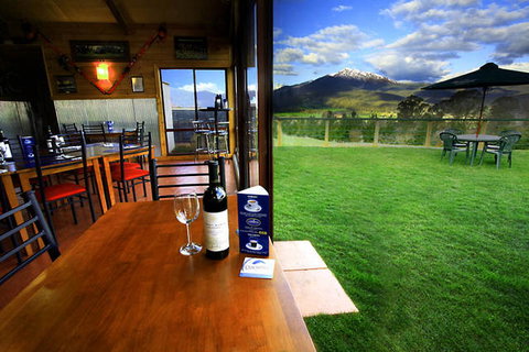 Allamar Motor Inn - Hotel Accommodation 2