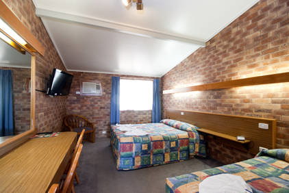 Allan Cunningham Motel And Old Wagon Restaurant - Hotel Accommodation 8