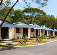 Amblin Holiday Park - Hotel Accommodation