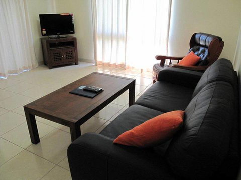 Atherton Holiday Park - Hotel Accommodation 2