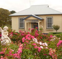 Amor of Red Hill - Hotel Accommodation