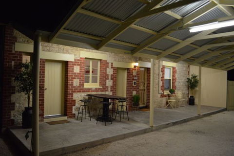 Two Cow Cottage Bed And Breakfast - Hotel Accommodation 3
