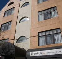 Breakfree Directors Studios - Hotel Accommodation