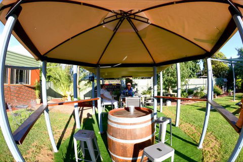 Comfort Inn Benalla - Hotel Accommodation 8