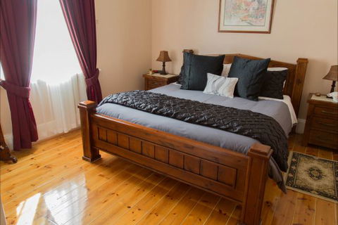 McKinley's Rest - Hotel Accommodation 1