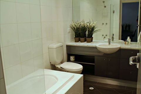 ADELAIDE DRESSCIRCLE APARTMENTS - THE PALMS APARTMENTS KENT TOWN - Hotel Accommodation 11