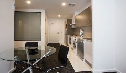 ADELAIDE DRESSCIRCLE APARTMENTS - THE PALMS APARTMENTS KENT TOWN - Hotel Accommodation 13