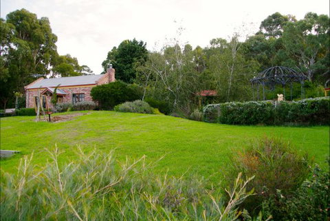 Pear Tree Hollow - Hotel Accommodation 0