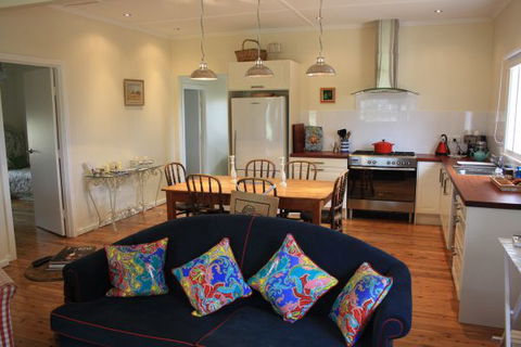 Rabbiter's Hut - Hotel Accommodation 2