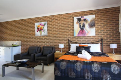 Top Of The Town Motor Inn Yackandandah - Hotel Accommodation 0