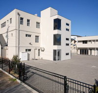 Unwind at 8 The Block Apartments Victor Harbor - Hotel Accommodation