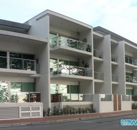 Unwind at 5 Breeze Victor Harbor - Hotel Accommodation