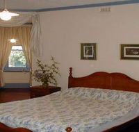 Warwick House - Hotel Accommodation