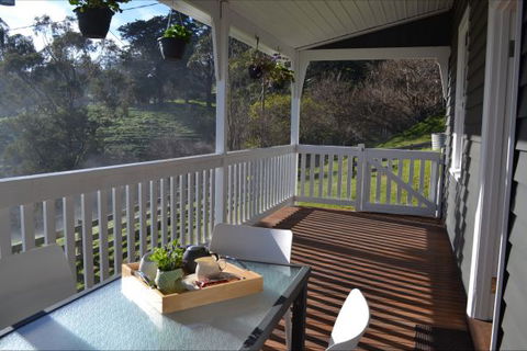 Clifden Cottage - Hotel Accommodation 2