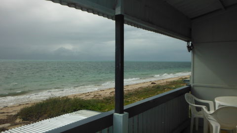 Rose's Beach House - Hotel Accommodation 0