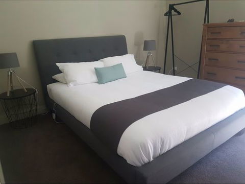 Revive Central Apartments - Hotel Accommodation 6