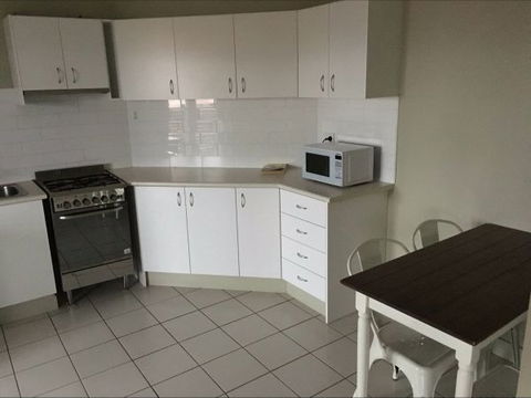 Revive Central Apartments - Hotel Accommodation 8