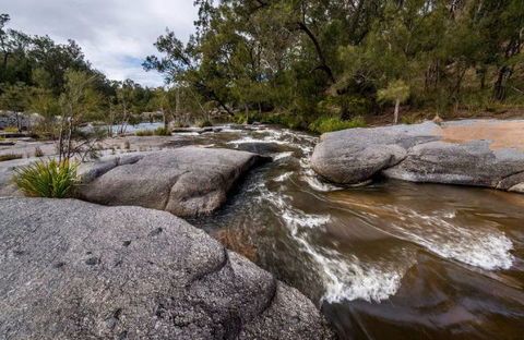 Wallaroo Rock Camp At Wallaroo Conservation Park - Hotel Accommodation 0