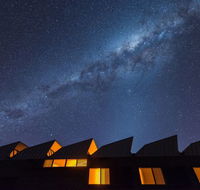 Alkina Lodge - Hotel Accommodation