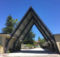 Belmont Palms Motel - Hotel Accommodation
