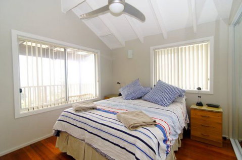 Bonny Hills Beach House - Hotel Accommodation 6