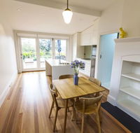 Cockatoo Island Holiday Houses - Hotel Accommodation