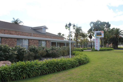 Exies Bagtown Motel - Hotel Accommodation 0