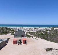 Fowlers Bay Beach House - Hotel Accommodation