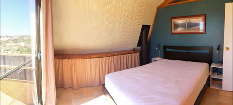 Fowlers Bay Beach House - Hotel Accommodation 1