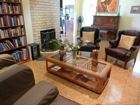 Grovely House Bed And Breakfast - Hotel Accommodation 3