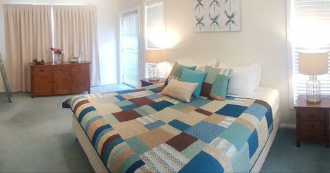 Grovely House Bed And Breakfast - Hotel Accommodation 5