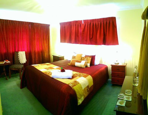 Grovely House Bed And Breakfast - Hotel Accommodation 7
