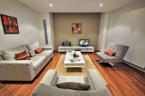 La Loft Apartments - Hotel Accommodation 3