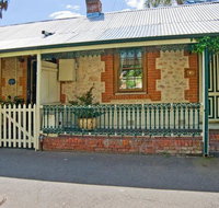 The Lion Cottage - Hotel Accommodation