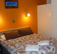 Adelaide Traveller's Inn Backpackers - Hotel Accommodation