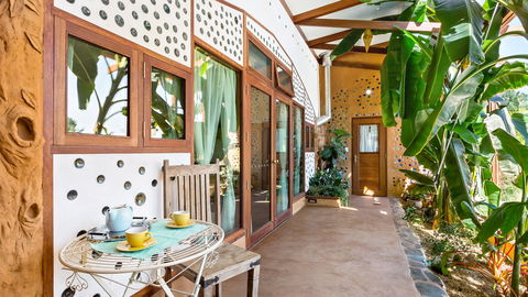 Earthship Ironbank - Hotel Accommodation 0
