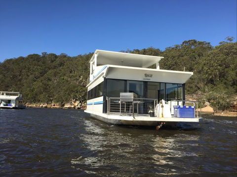 Luxury Afloat Hawkesbury River And Brooklyn - Hotel Accommodation 5