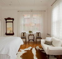 Mollisons - Hotel Accommodation