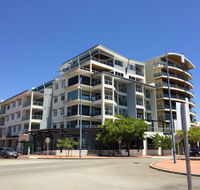 Rockingham Apartments - Hotel Accommodation