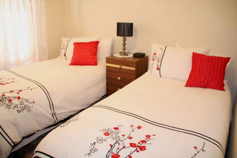 Sunset Retreat - Hotel Accommodation 4