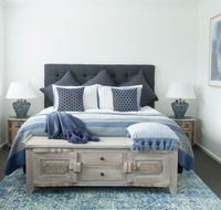 The Milton Bungalow - Hotel Accommodation