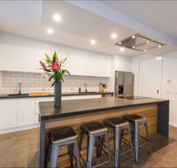 The Bright House - Hotel Accommodation