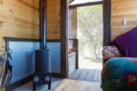 Torquay Farmstay Studio Truck - Hotel Accommodation 2