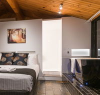 Waterfall Springs Retreat and Wildlife Sanctuary - Hotel Accommodation