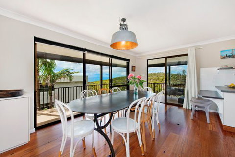 Apricari - Hotel Accommodation 5