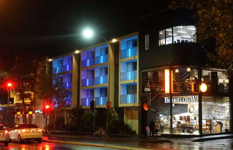 Arts Hotel - Hotel Accommodation 0