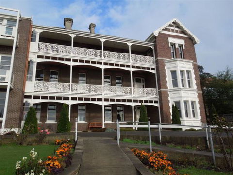 Auldington - Hotel Accommodation 3