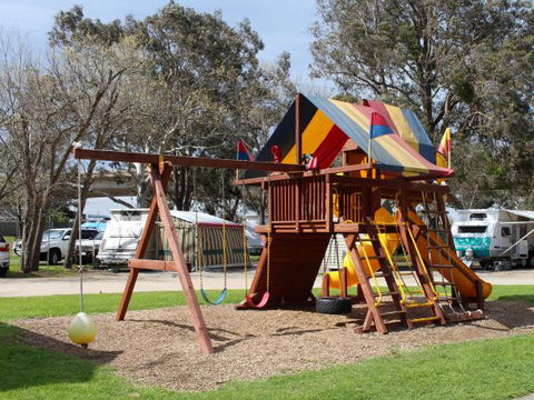 Barwon River Holiday Park - Hotel Accommodation 3