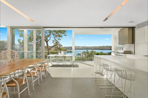 Balmoral Beach View - Hotel Accommodation 6