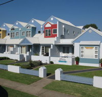 Bluedock Apartments - Hotel Accommodation